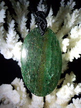 Aventurine verte Pendentif