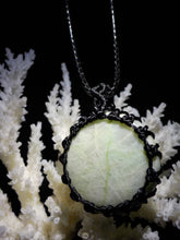 Pierre de lune verte ou Garniérite Pendentif