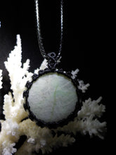 Pierre de lune verte ou Garniérite Pendentif