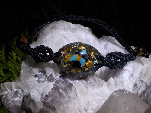 orgonite turquoise, shungite cristallisée, œil de tigre, labradorite