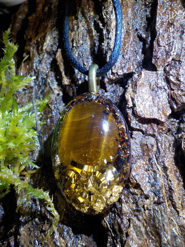 pendentif œil de tigre, quartz rose, tourmaline noire, or et bronze